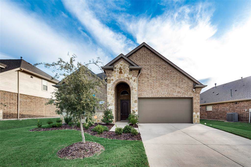 533 Alice Lane - Photo 1