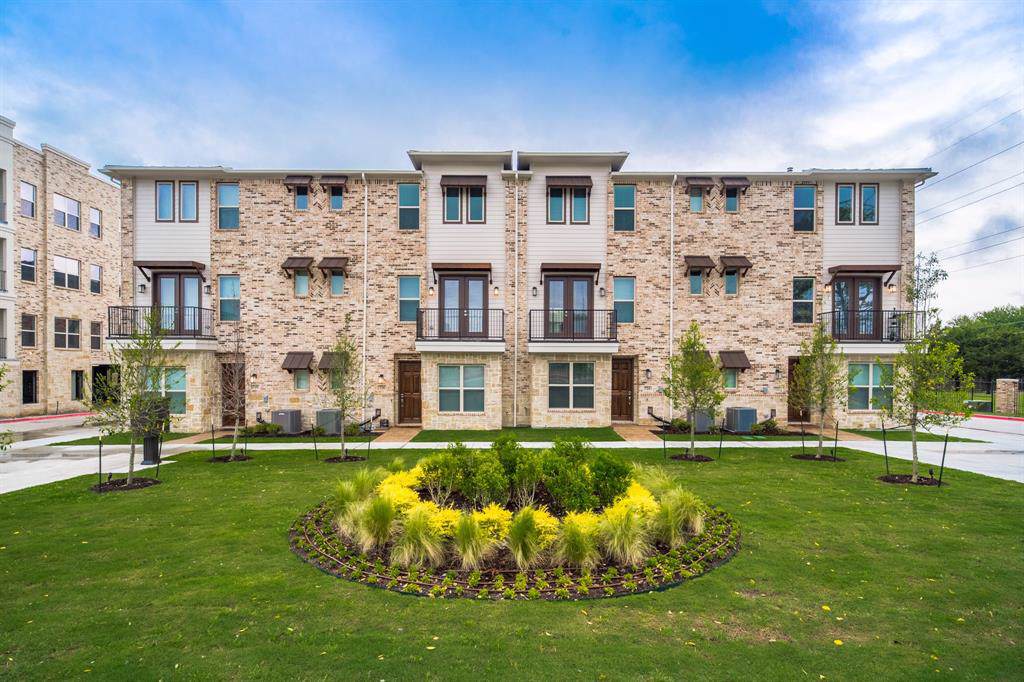 704 Plano Road - Photo 1