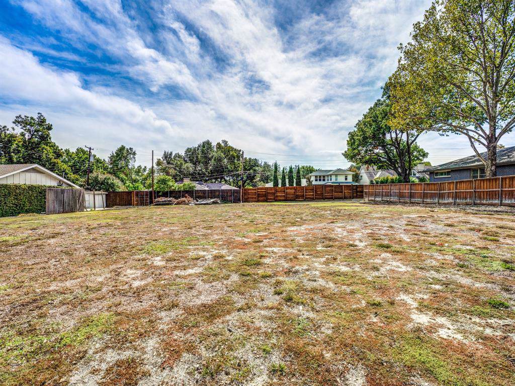 6624 Longfellow Drive - Photo 1