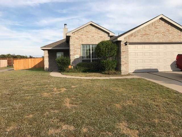 1103 Twin Lakes Drive - Photo 1