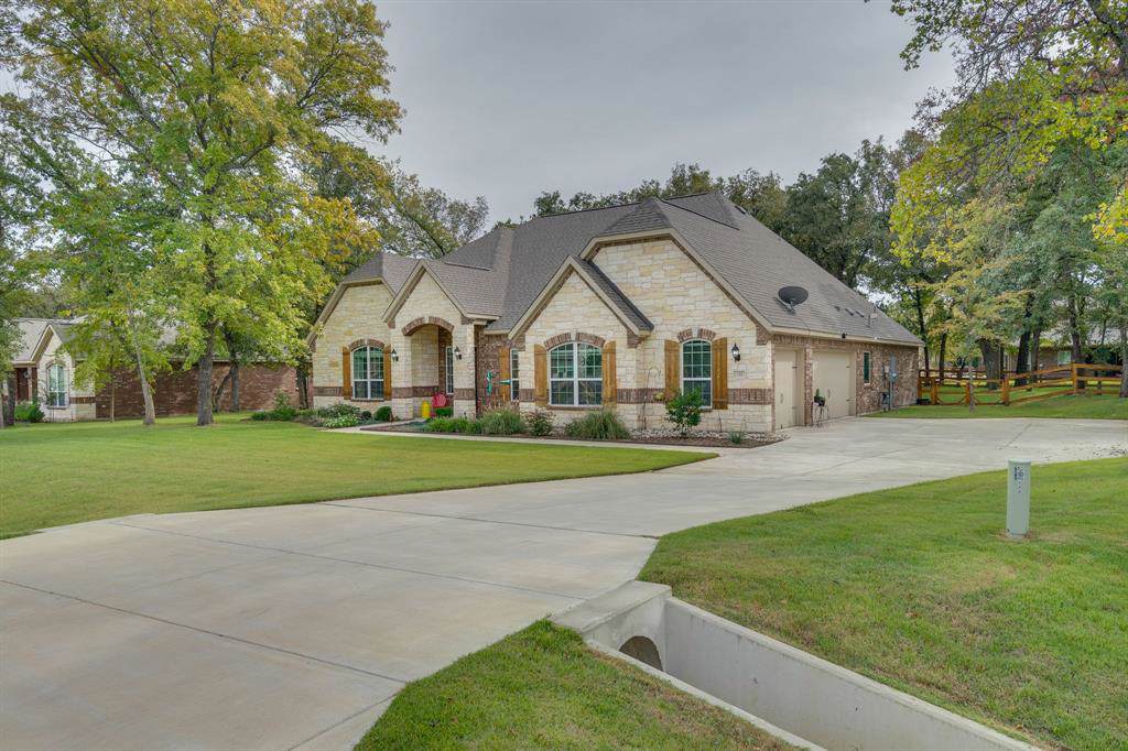 132 Dogwood Drive - Photo 1