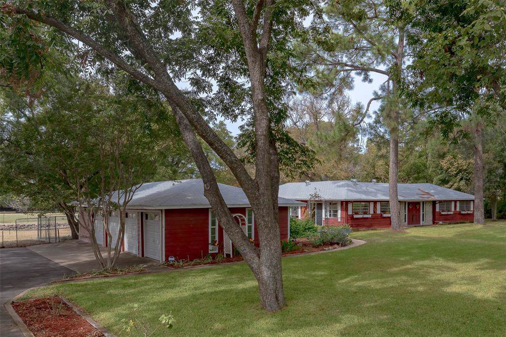 408 New Hope - Photo 1