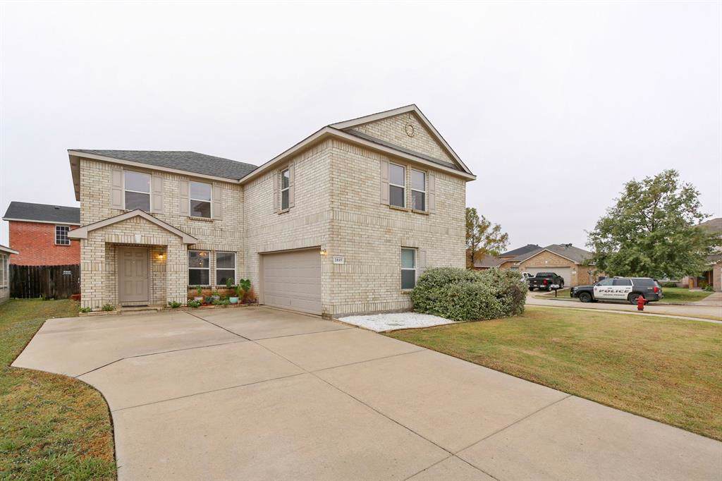 2015 Burnet Drive - Photo 1