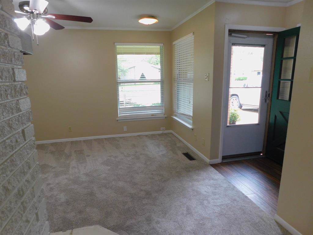 1301 Doncaster Street - Photo 1