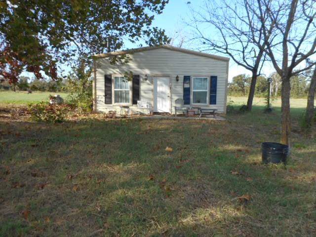 1141 County Road 2382 - Photo 1