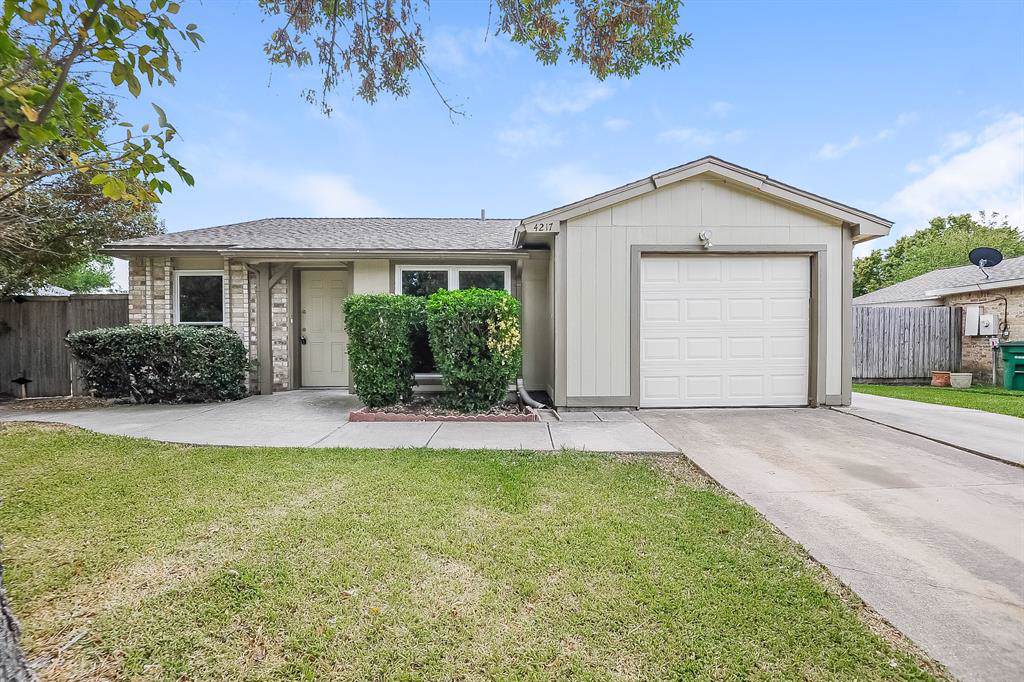 4217 Malone Avenue - Photo 1