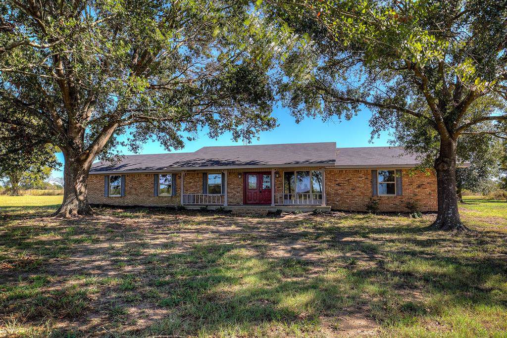 743 Vz County Road 4110 - Photo 1