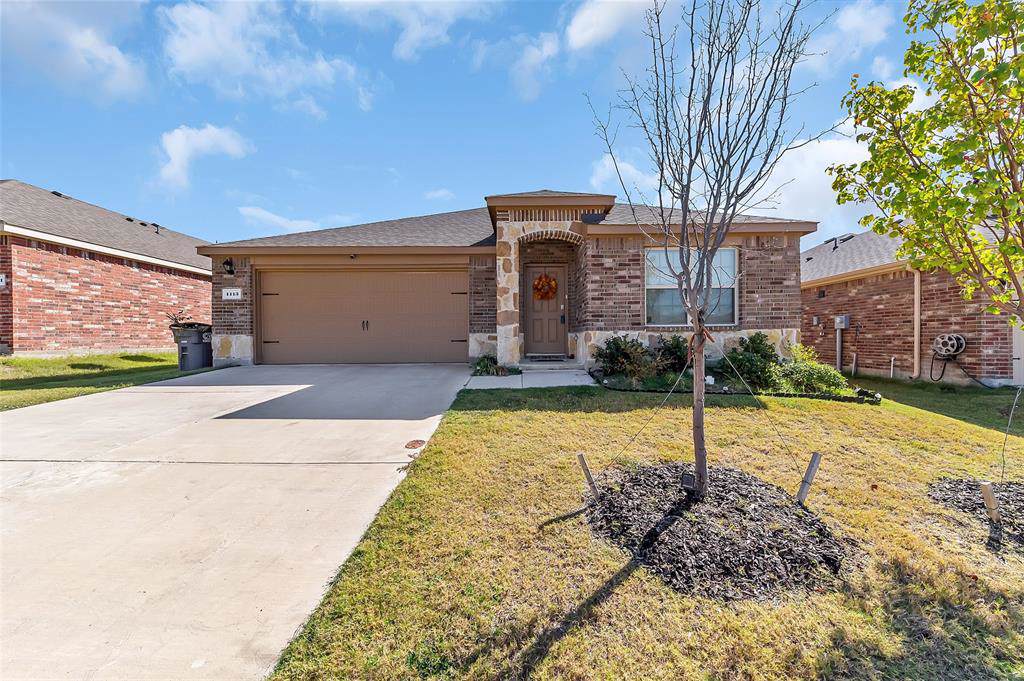 1113 Garnet Street - Photo 1