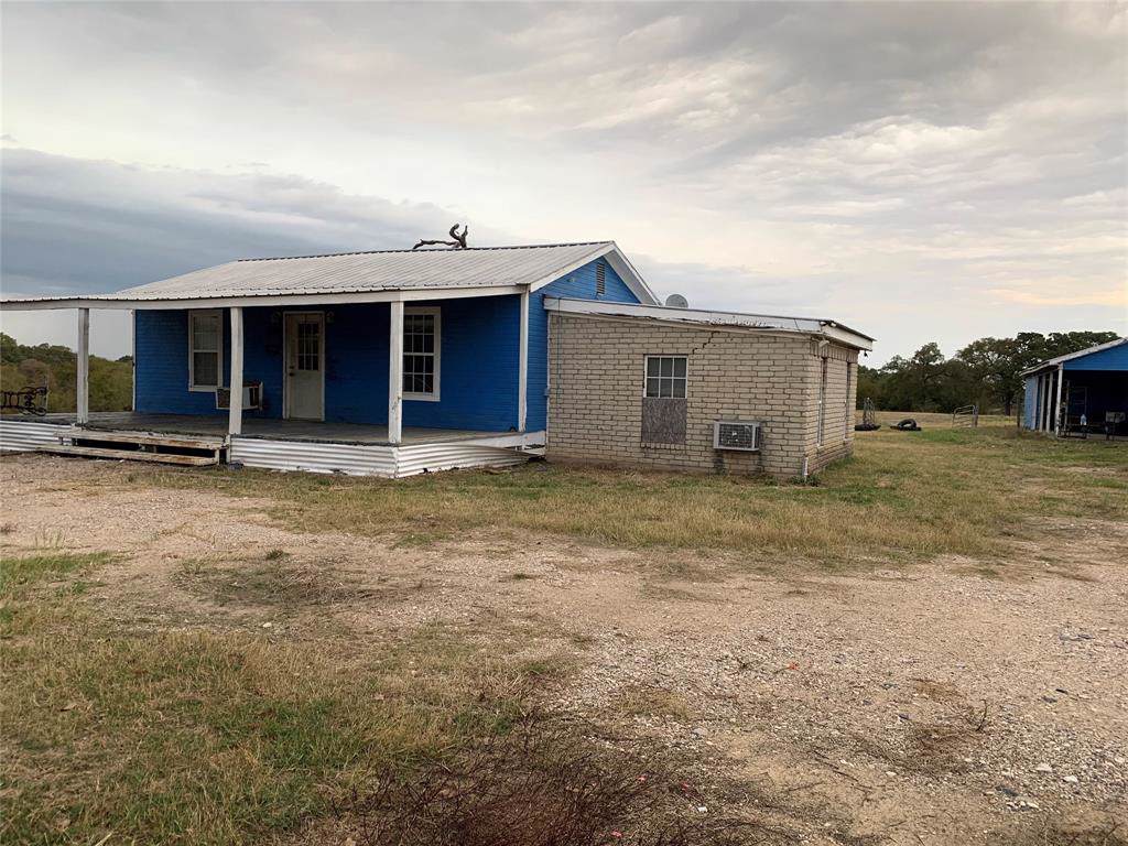 2127 County Road 0100 - Photo 1