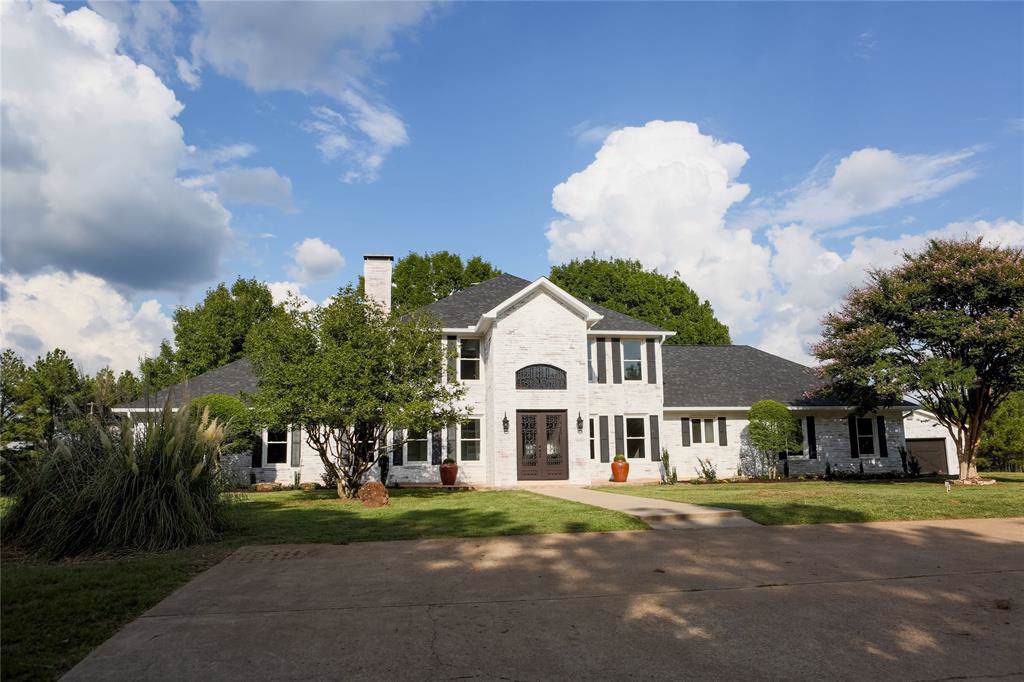 1201 Robbins Road - Photo 1