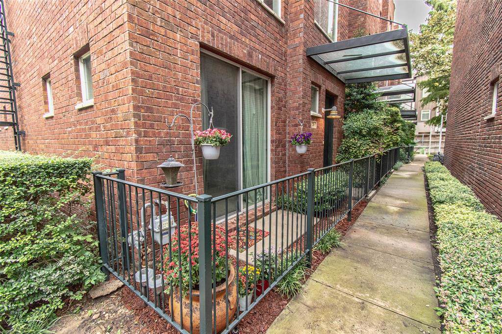 4231 Rawlins Street - Photo 1