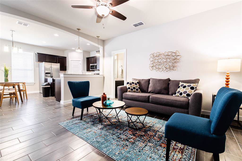 1010 Sierra Vista Court - Photo 1