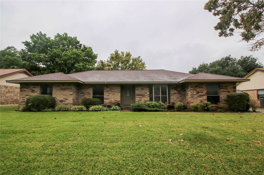 2823 Wentwood Drive - Photo 1