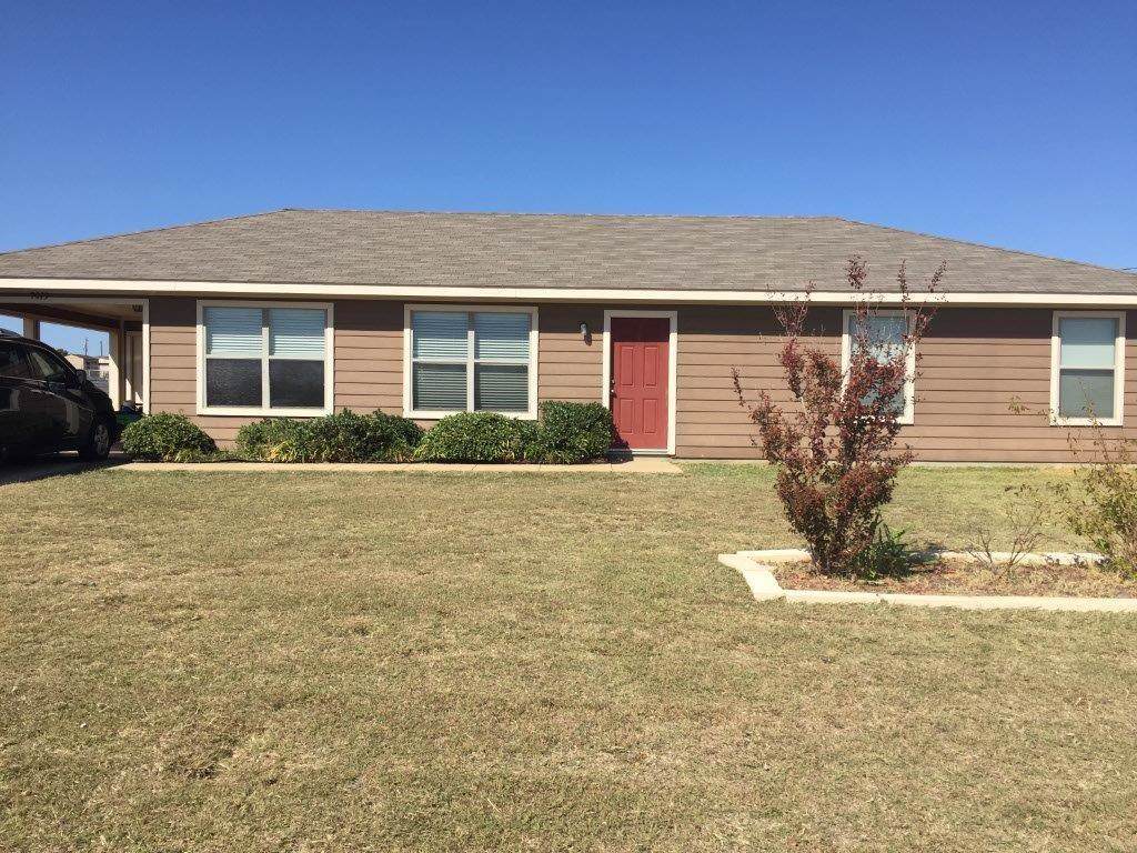9013 Grazing Court - Photo 1