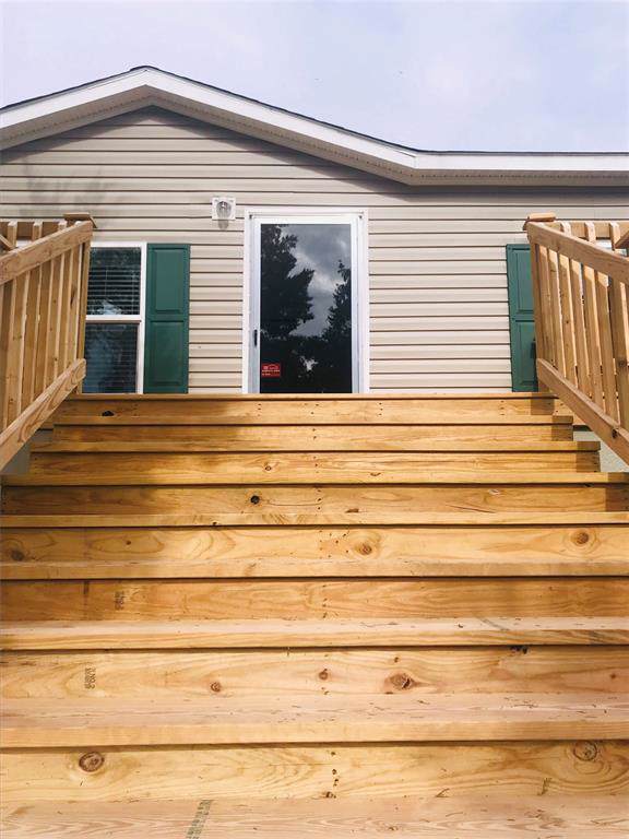 10317 Northlake Circle - Photo 1