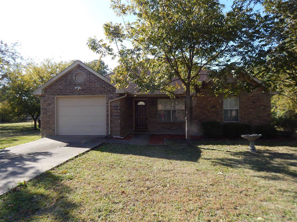 615 Peterson Street - Photo 1