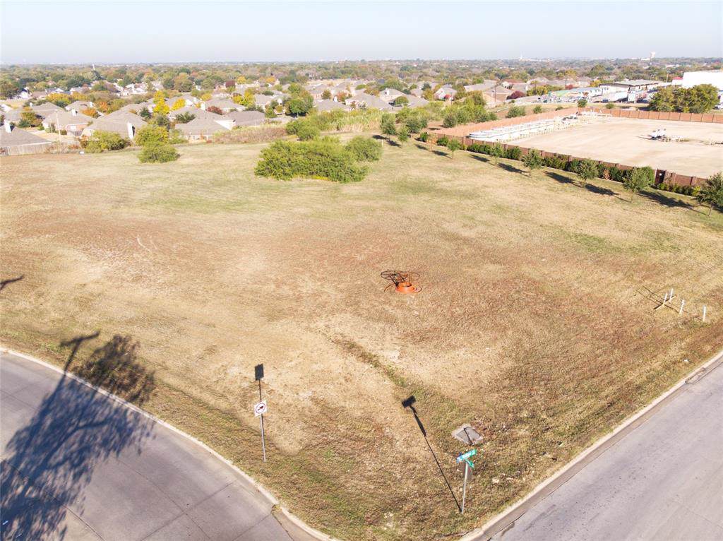 6401 Wuliger Way - Photo 1