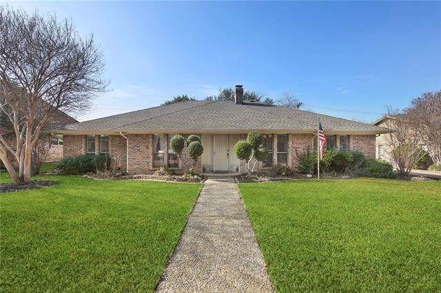 206 Carnoustie Drive - Photo 1