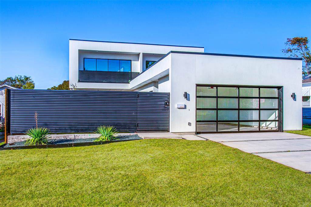 4425 Cowan Avenue - Photo 1