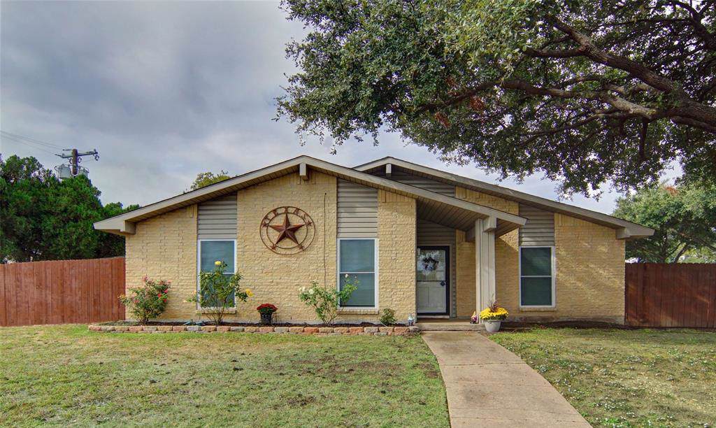 3817 Galaxie Road - Photo 1