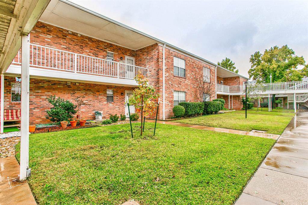 8511 Westover Court - Photo 1