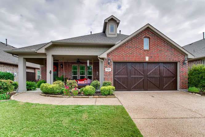 924 Lighthouse Lane - Photo 1