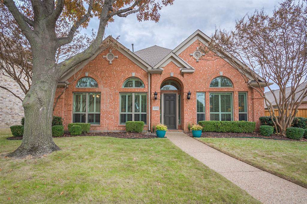 2700 Barrington Drive - Photo 1