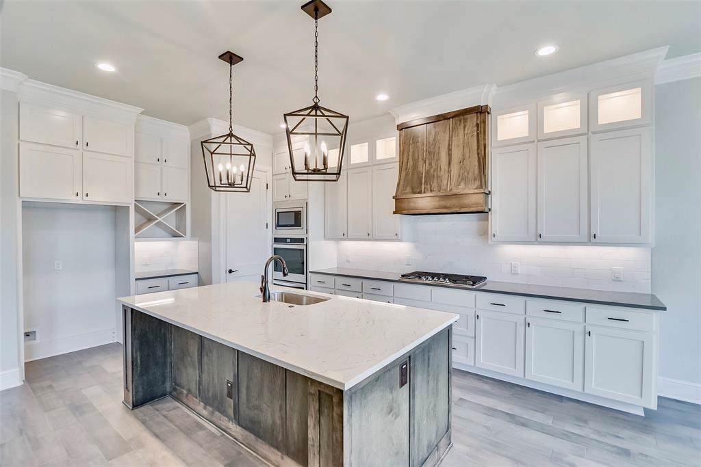 3860 Richard Road - Photo 1