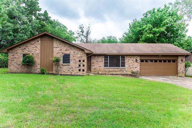 3140 Laurel Lane - Photo 1