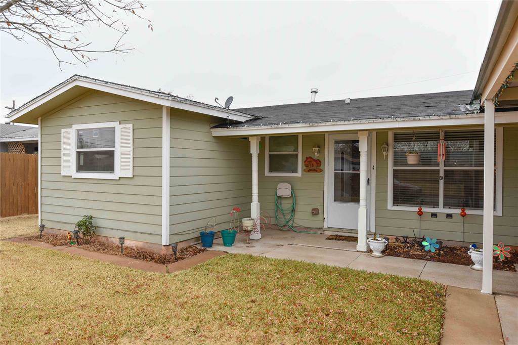 874 Bowie Drive - Photo 1