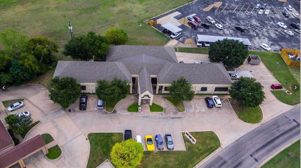 3305 Calais Drive - Photo 1