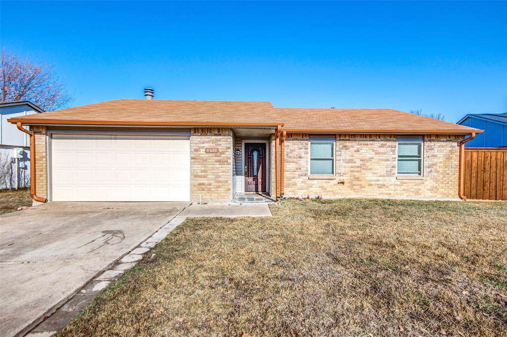 5633 Pearce Street - Photo 1