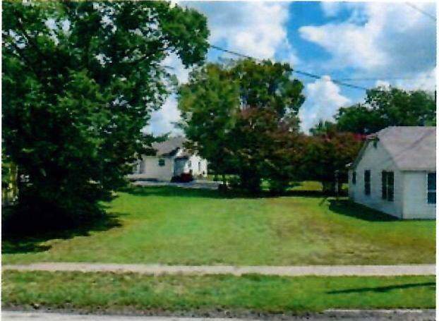300 Elm Street - Photo 1