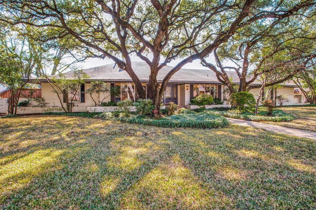4620 Bobbitt Drive - Photo 1