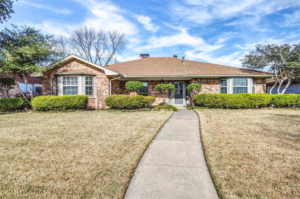 601 Dinalynn Drive - Photo 1