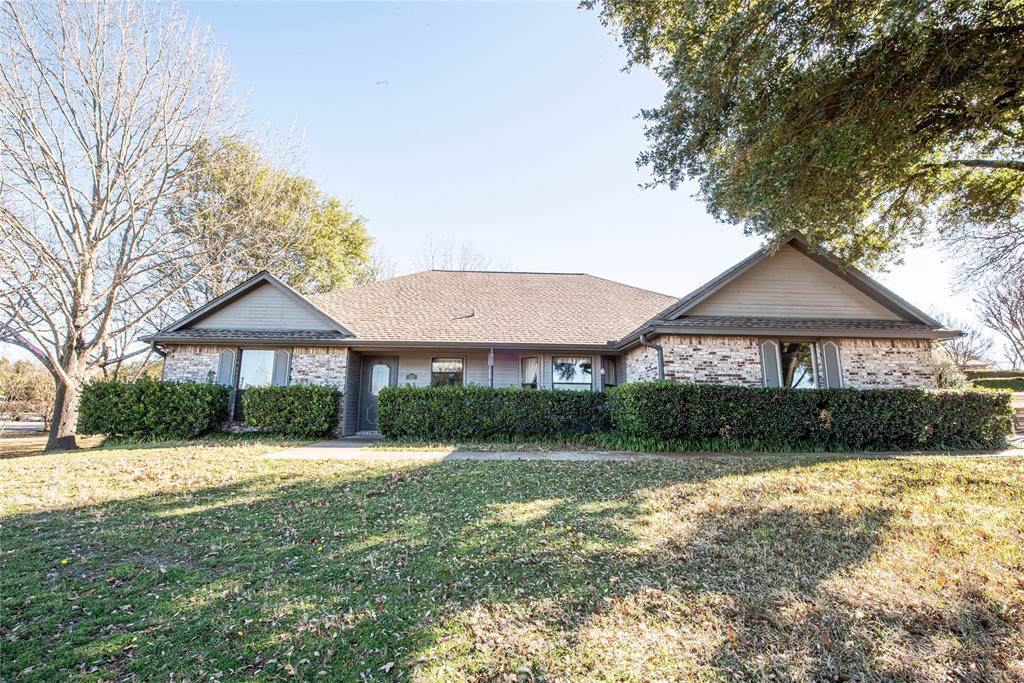 113 Kingswood Road - Photo 1