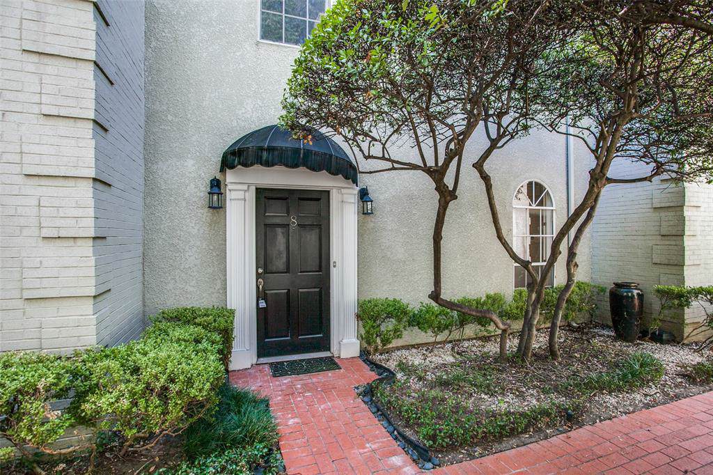 4315 Cole Avenue - Photo 1