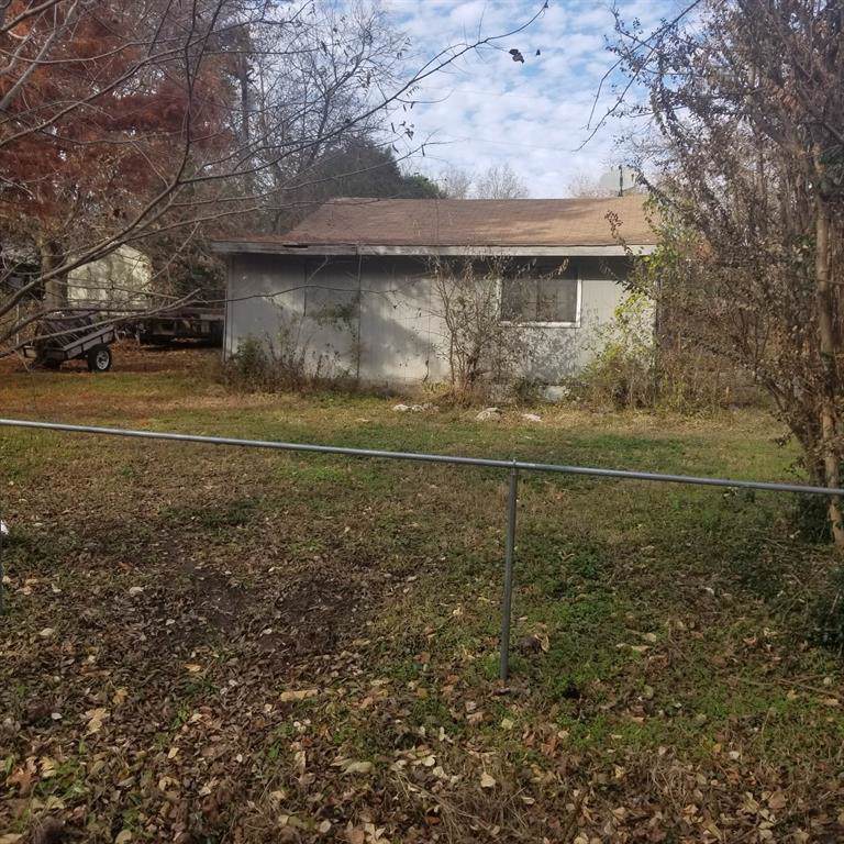 5629 County Road 927 - Photo 1