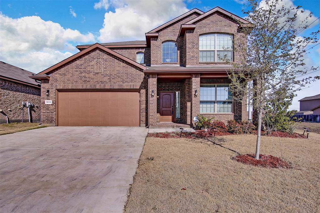 1013 Doe Meadow Drive - Photo 1