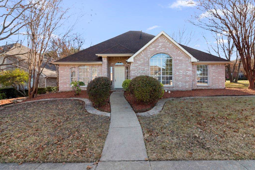 1413 Summercrest Lane - Photo 1