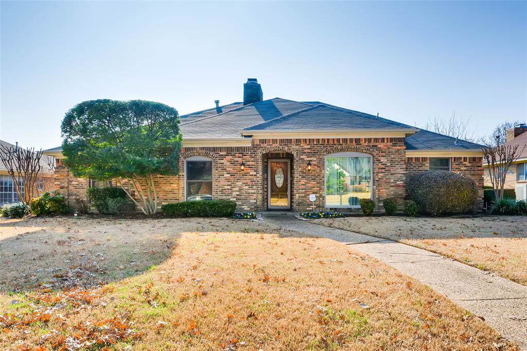 3008 Laguna Drive - Photo 1