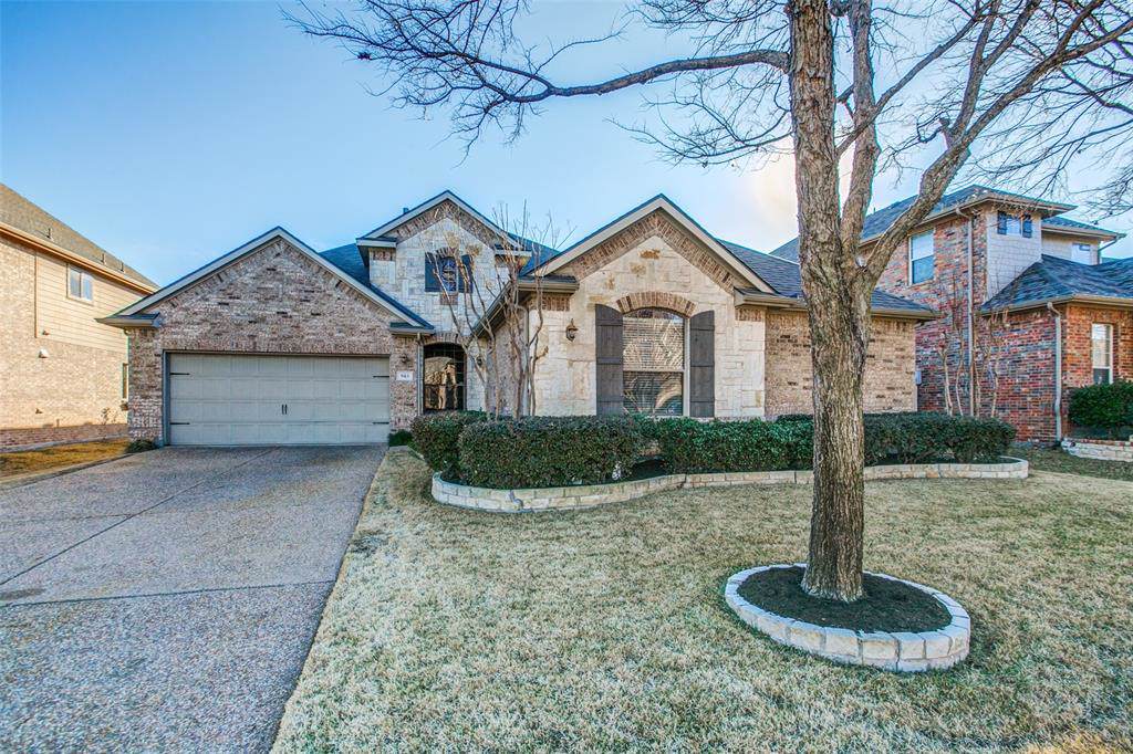945 Pheasant Drive - Photo 1
