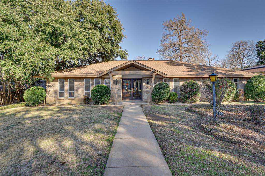 1805 Kingsborough Drive - Photo 1