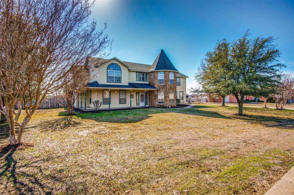 1214 Redbud Street - Photo 1