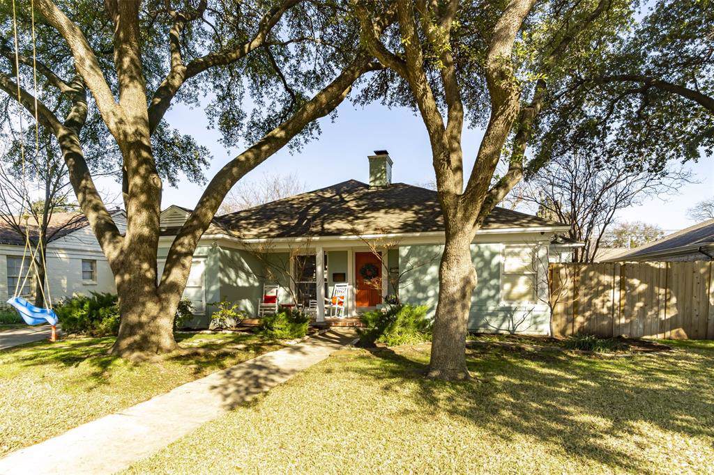 6336 Malvey Avenue - Photo 1
