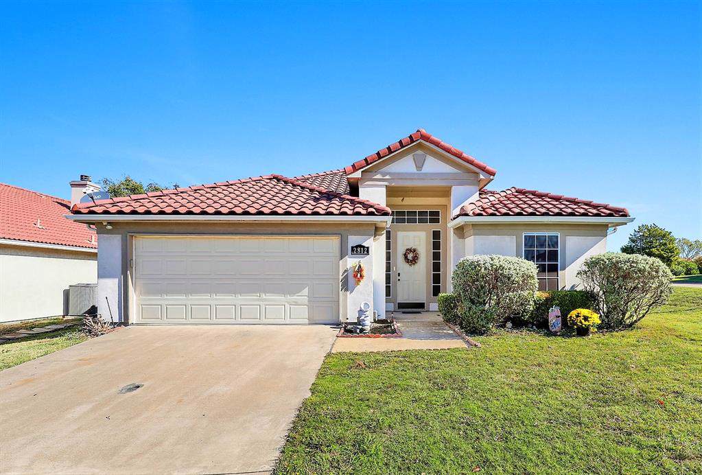 2812 Saratoga Drive - Photo 1
