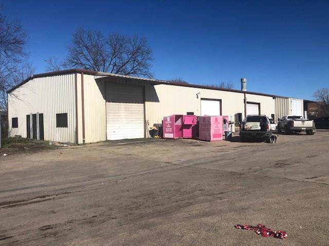 1624 Barry Avenue - Photo 1