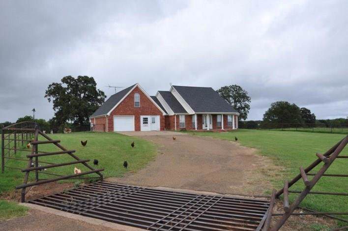 1505 Cr 2379 Road - Photo 1