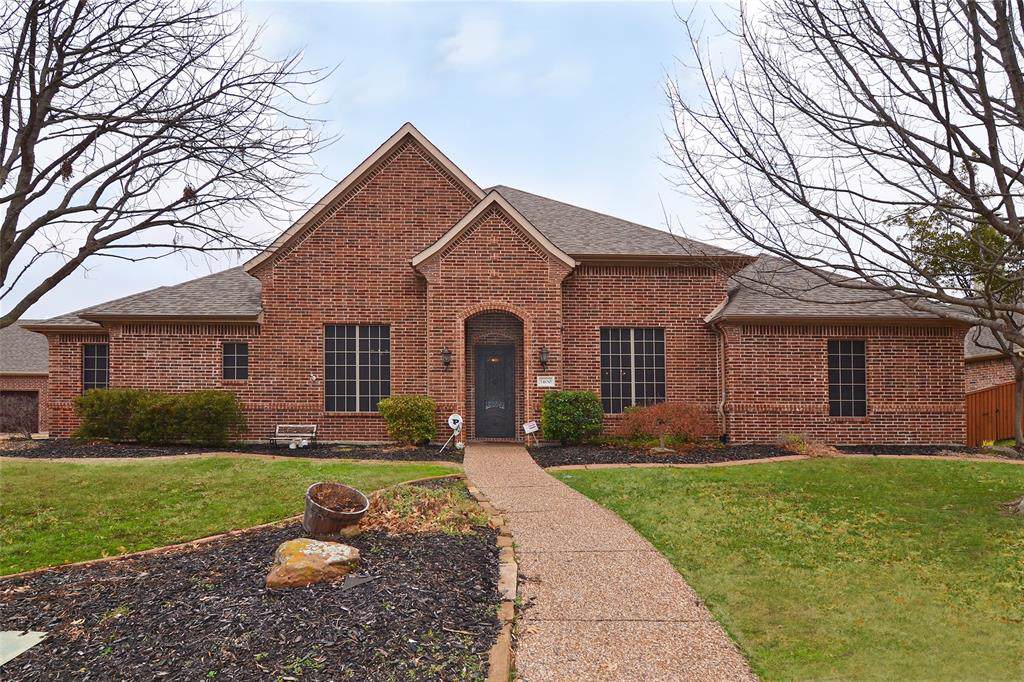 1400 Cedar Springs Drive - Photo 1