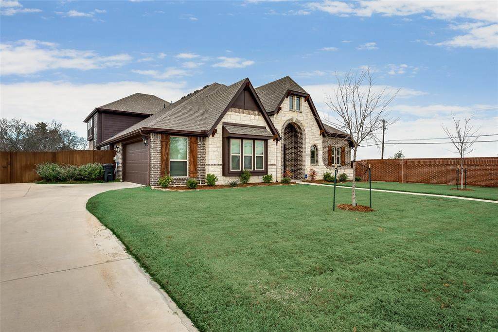 4045 Knightsbridge Lane - Photo 1
